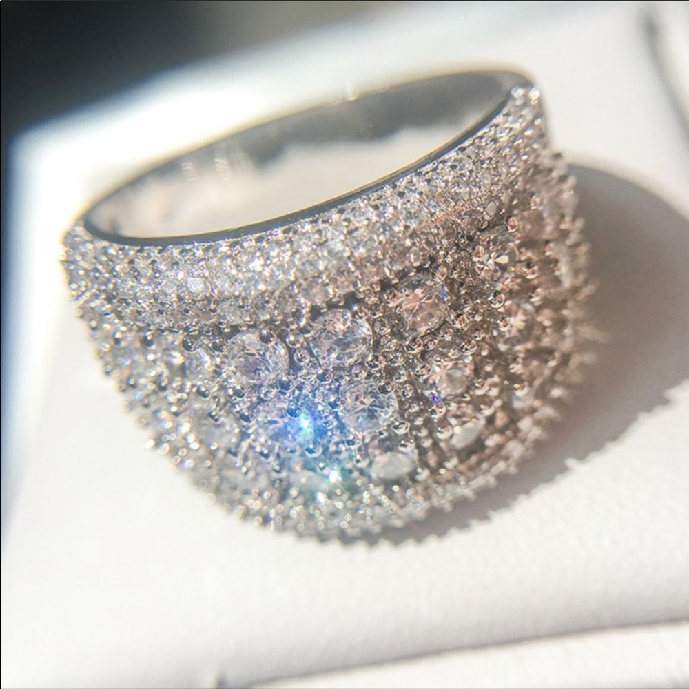 💍NEW Silver Round Diamond Pave Wide Band Ring - Picture 4 of 9